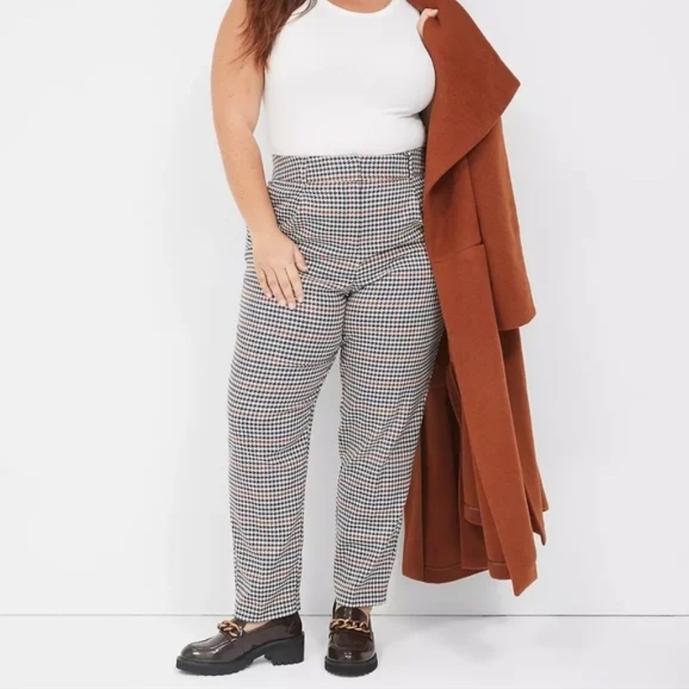 Lane Bryant Pleated Tapered Leg Pant Size 22 - Picture 2 of 7
